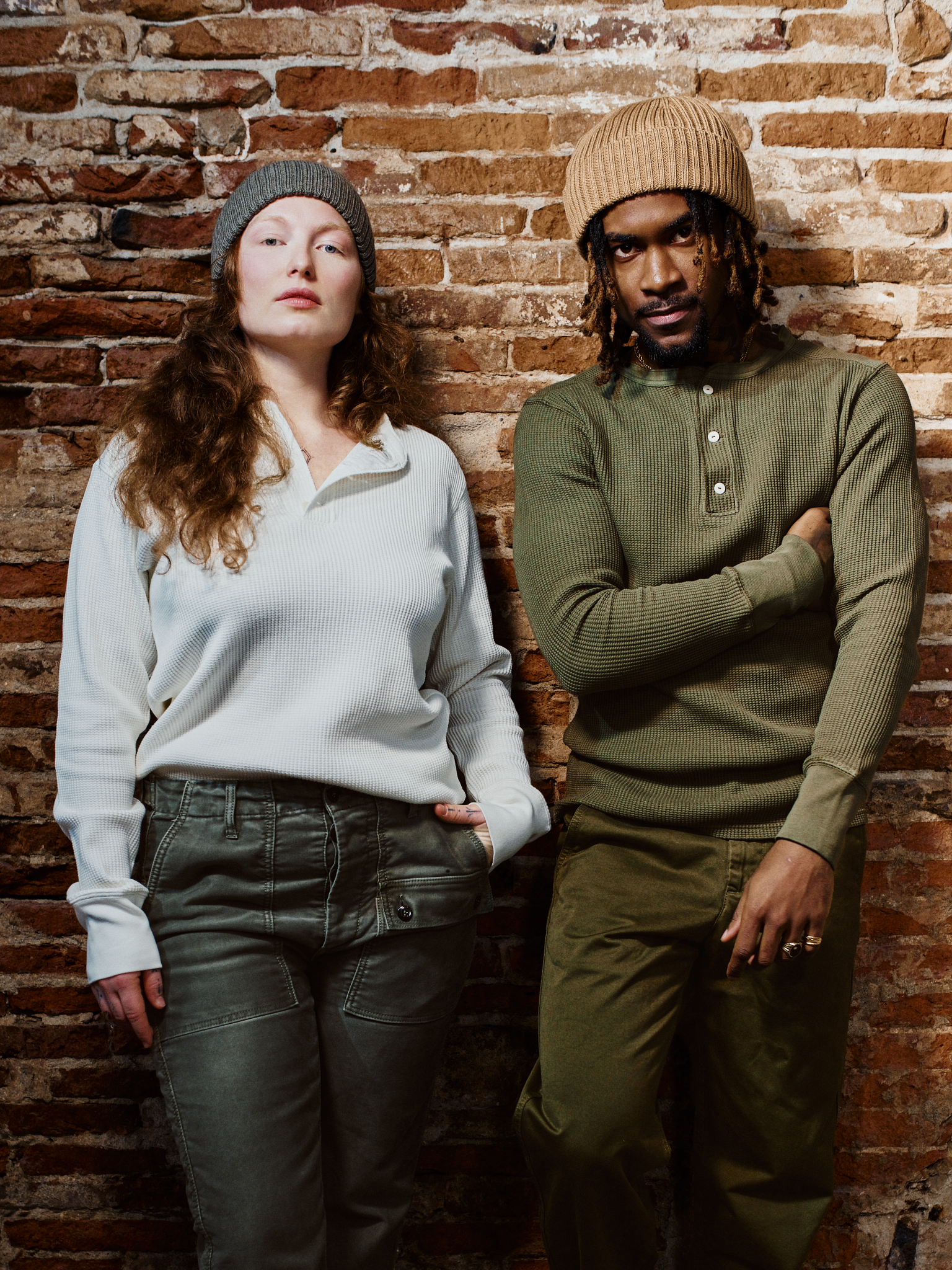 エンボス加工のヘンリー: メンズ ワードローブのクラシック