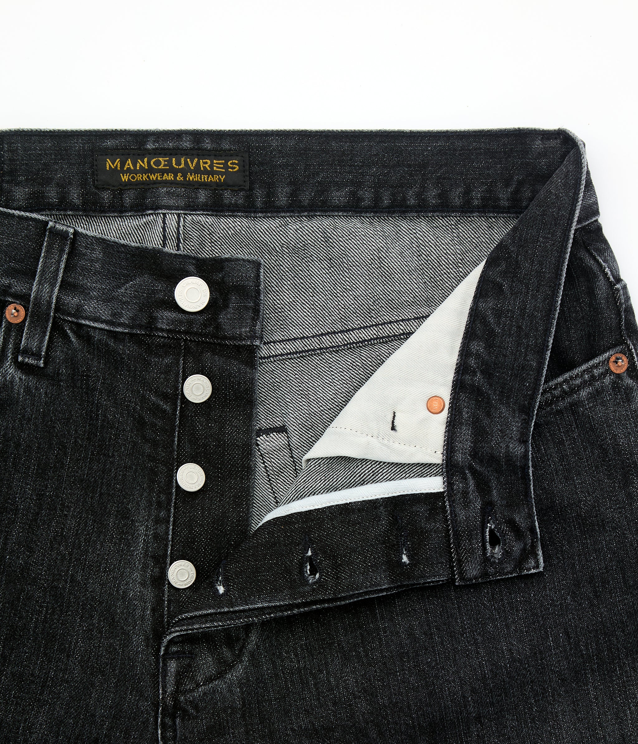 Jean Right Japanese Salt and Pepper — Cut 3320