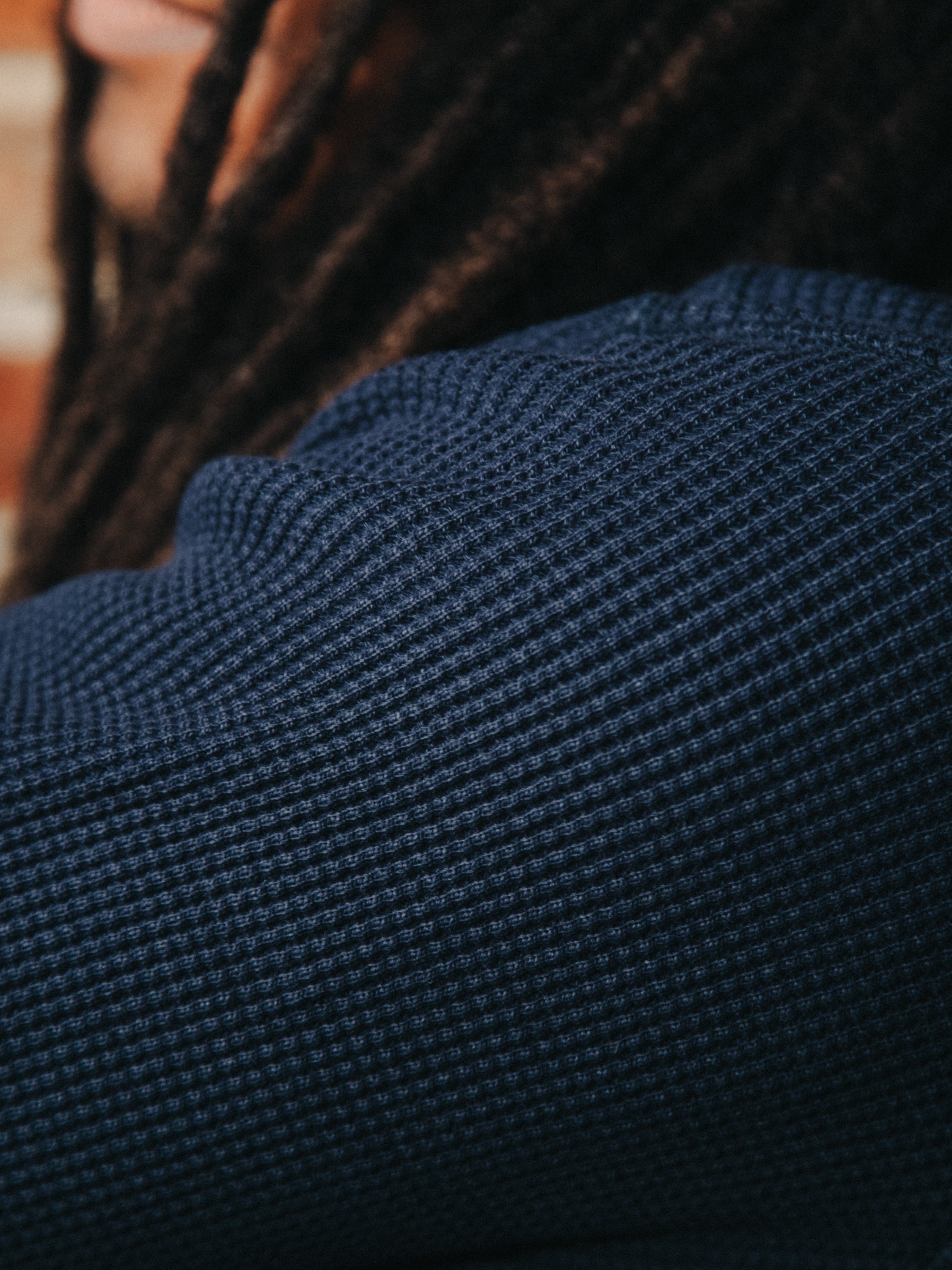 The waffle Henley: a classic in the men’s wardrobe