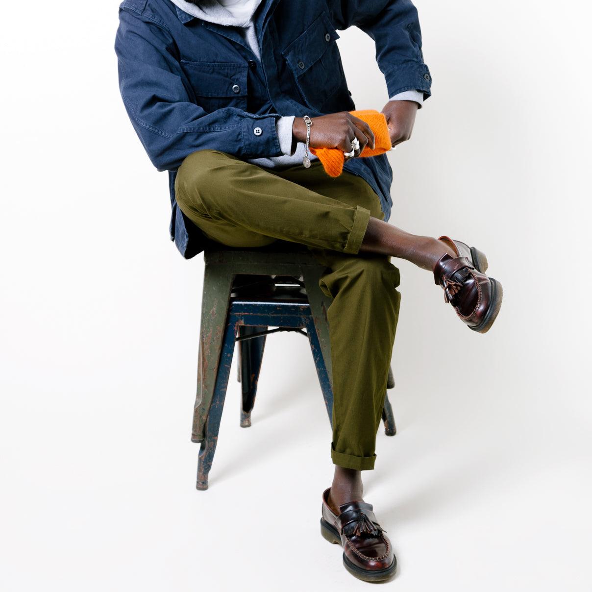 Chino Gabardine Olive - Champ de Manoeuvres 