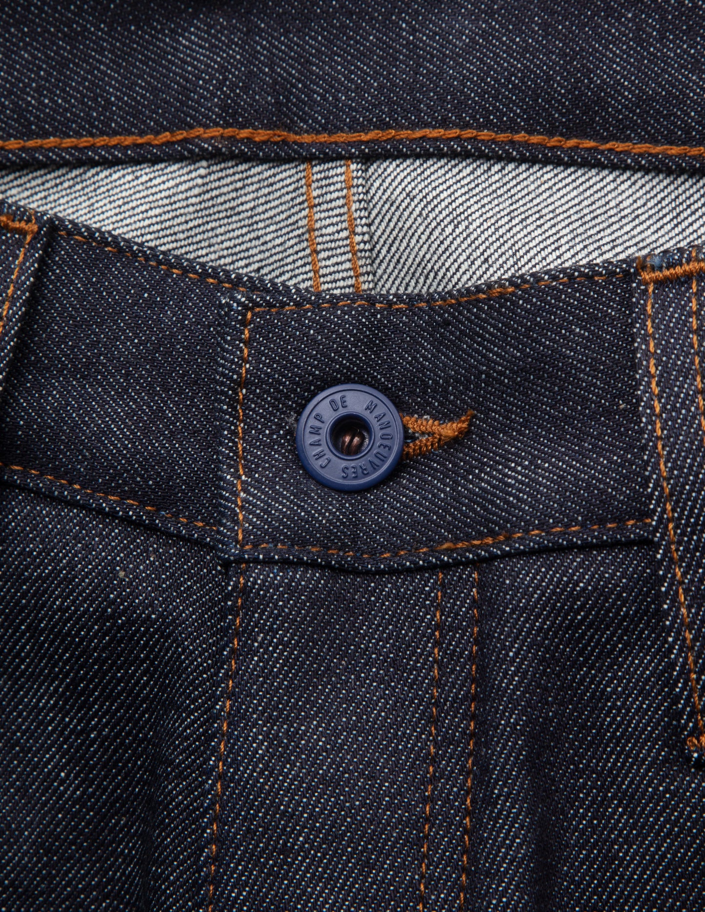 bouton bleu solide du jeans selvedge 14 oz 